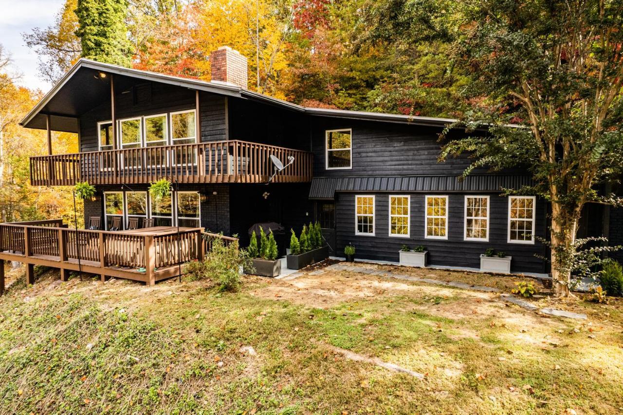 Fun Cabin With Hot Tub, Pool Table & Fire Pit - Big Blue Брайсон-Сіті Екстер'єр фото